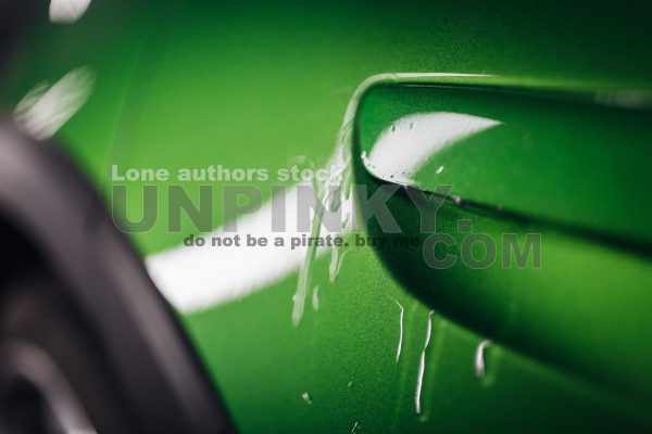 car_wet_detail_close_up_carwash